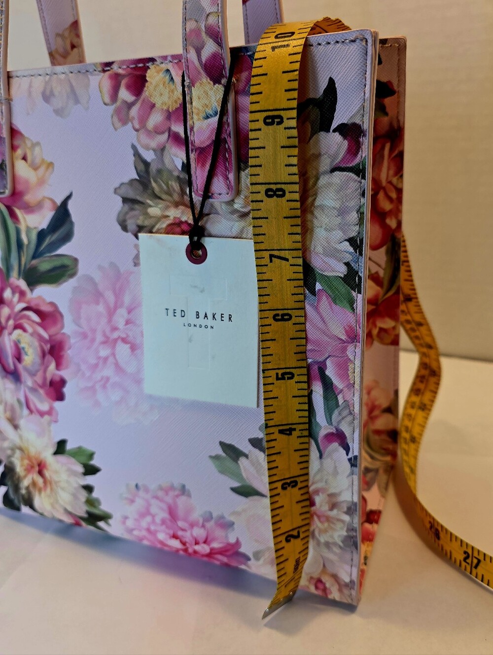 Gorgeous Floral Tote In Pinks And Green By Ted Baker NWT - Picture 7 of 9